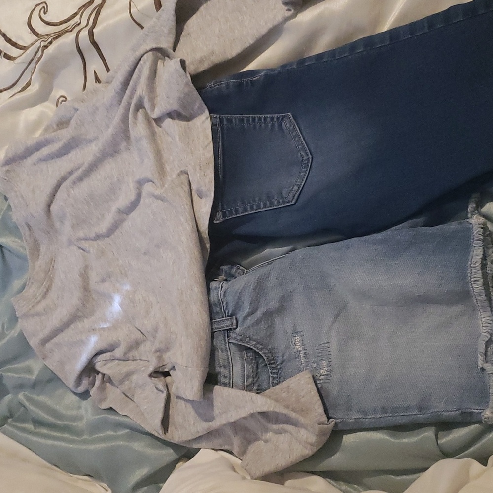 Jean shorts legging jean pants size10 gray long sleeve chop shirt size 10/12
